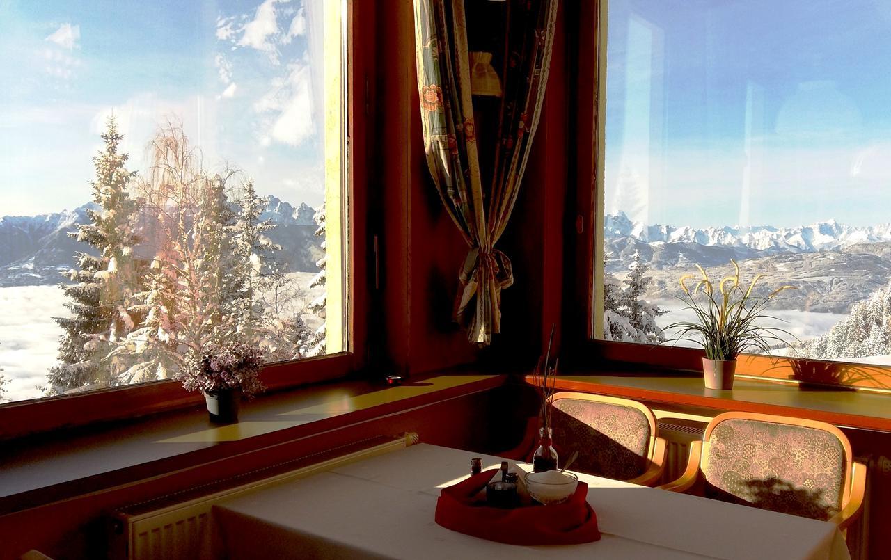 Hotel Alpinum Treffen Exterior foto